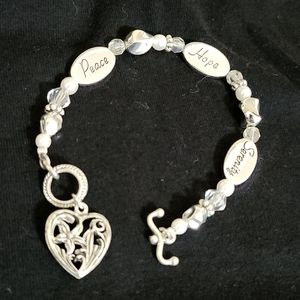 Silver-tone Bracelet-Engraved "Hope", "Peace","Serenity".  Excellent con…